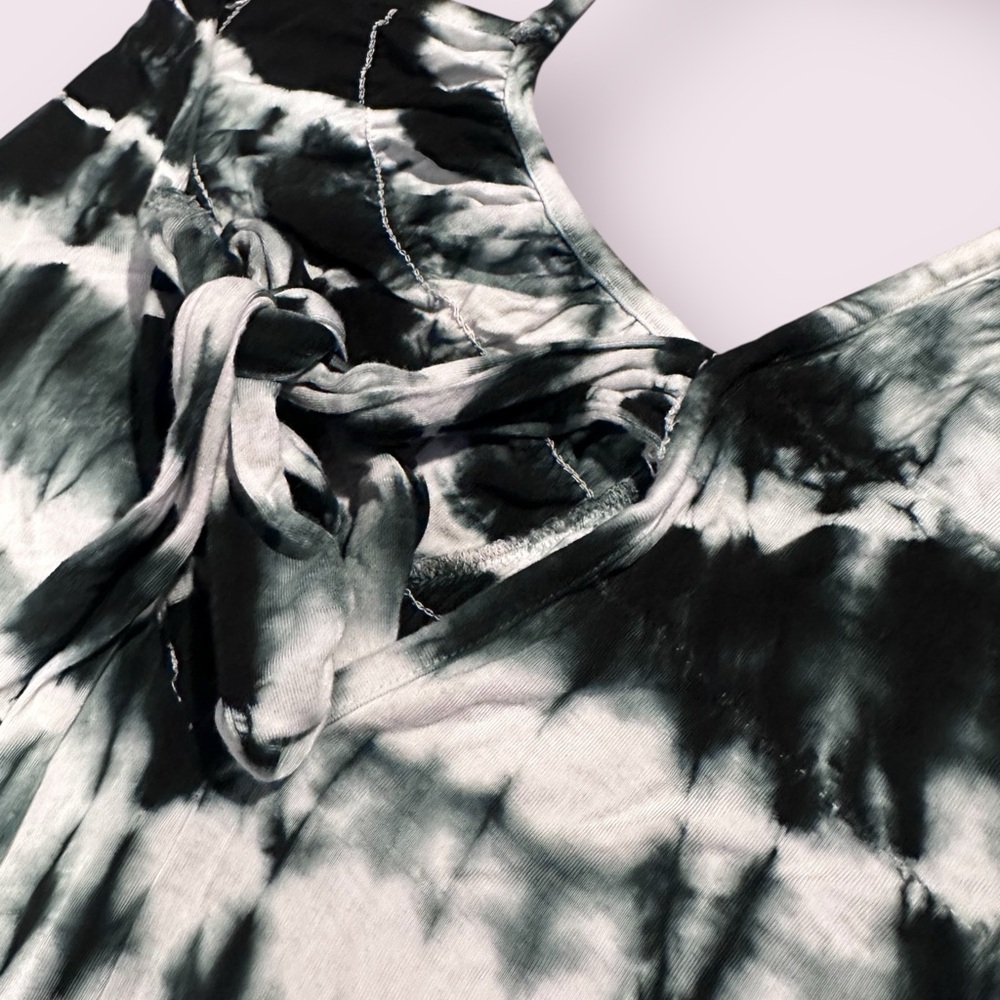 Women's Elan Black And White Tie Dye Halter Rayon/Spandex Dress Size Large - Picture 9 of 10